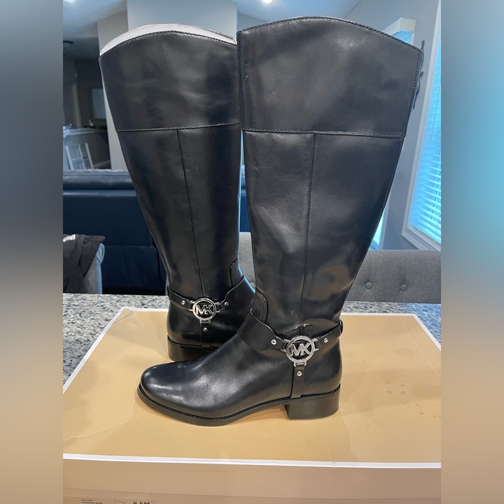 Women’s Michael Kors Black Fulton Harness Leather Boot - NIB 8.5M